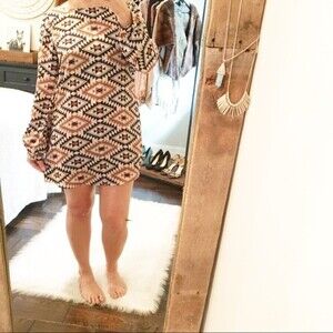 EVERLY geometric Aztec modern boho shift dress